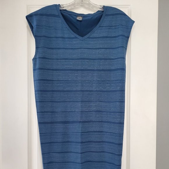 Icebreaker Dresses Icebreaker Xs Coollite Yanni Dress Poshmark